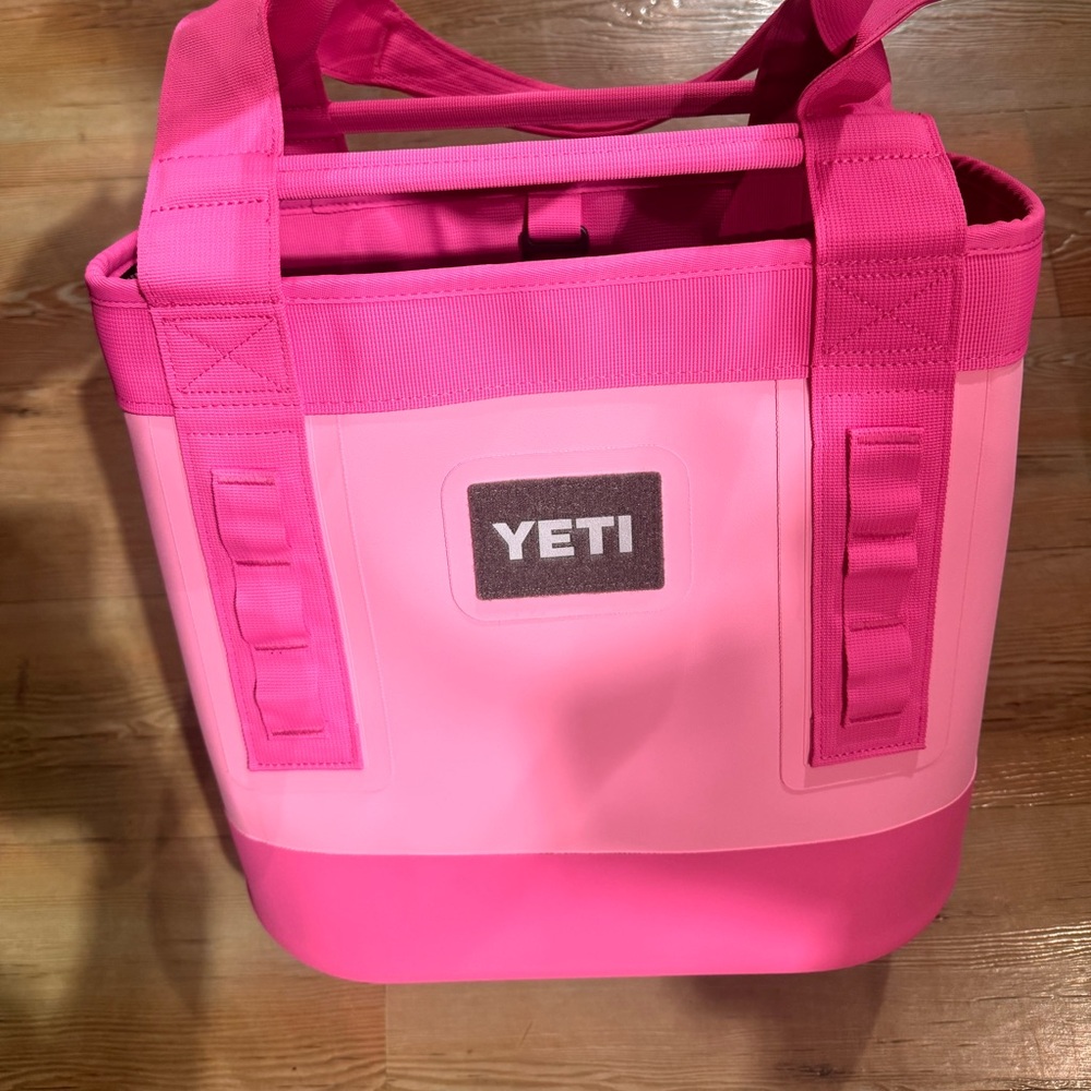 Power Pink Yeti Camino 20